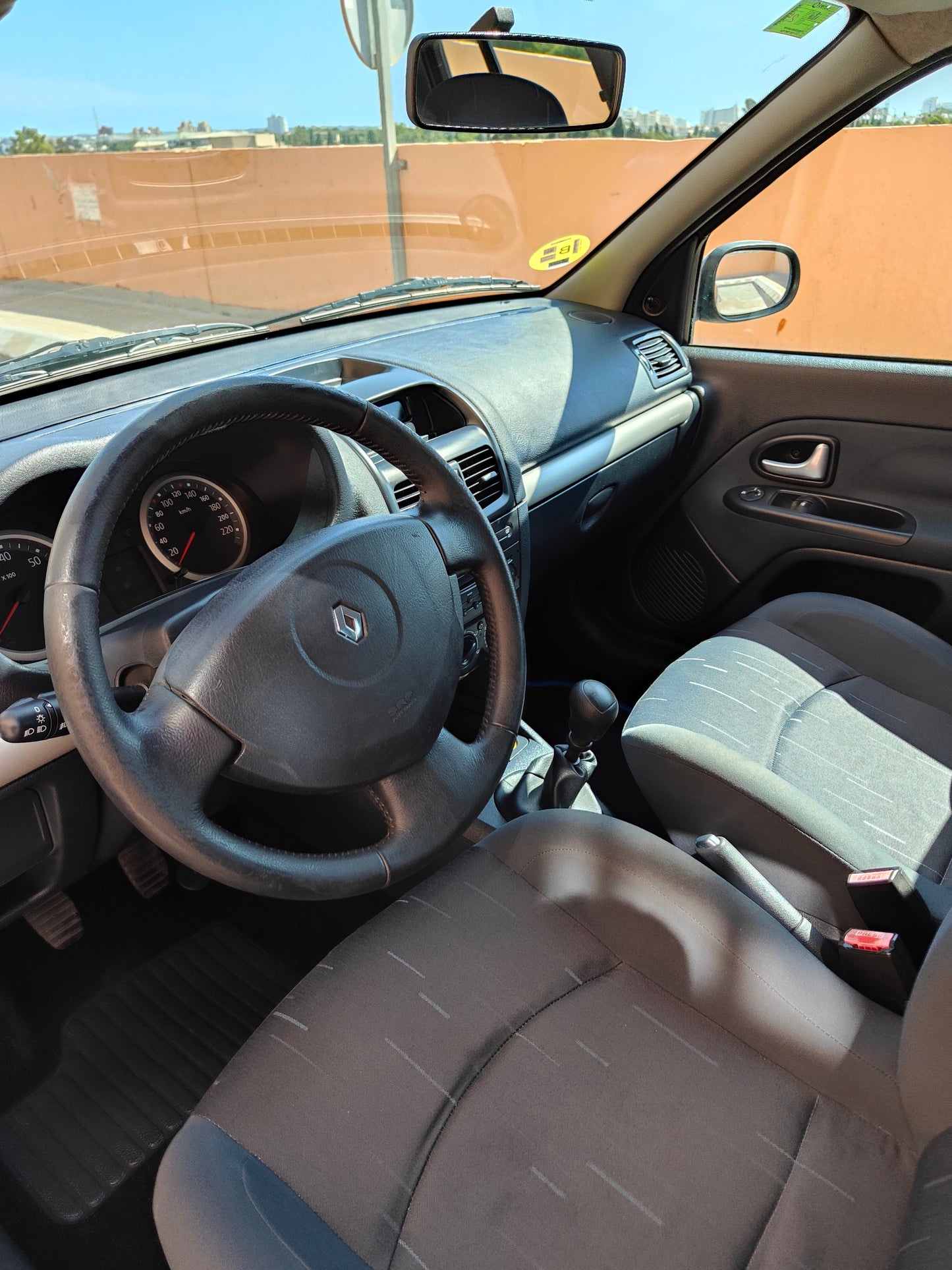 Renault Clio 75mil km