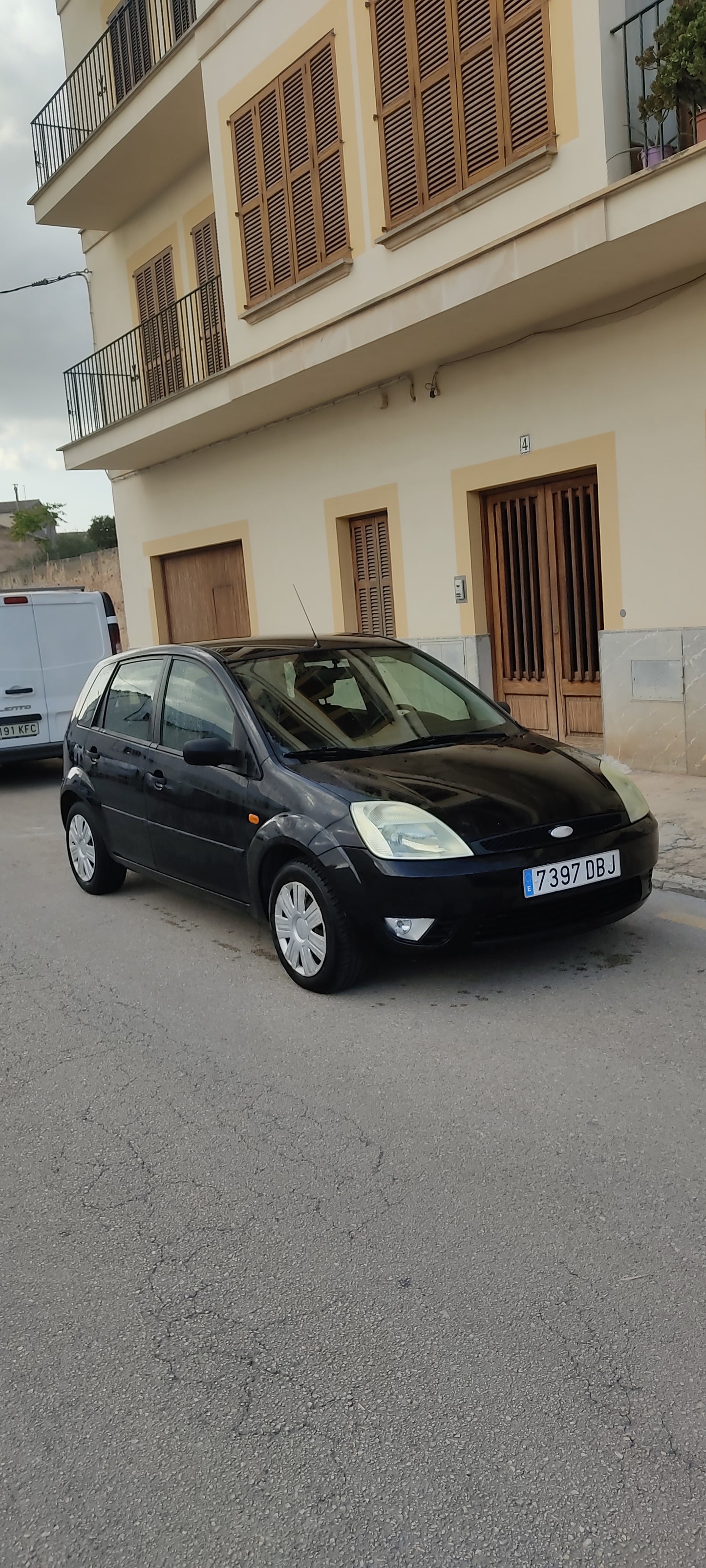 Ford fiesta 1.4 HDI 70mil km reales