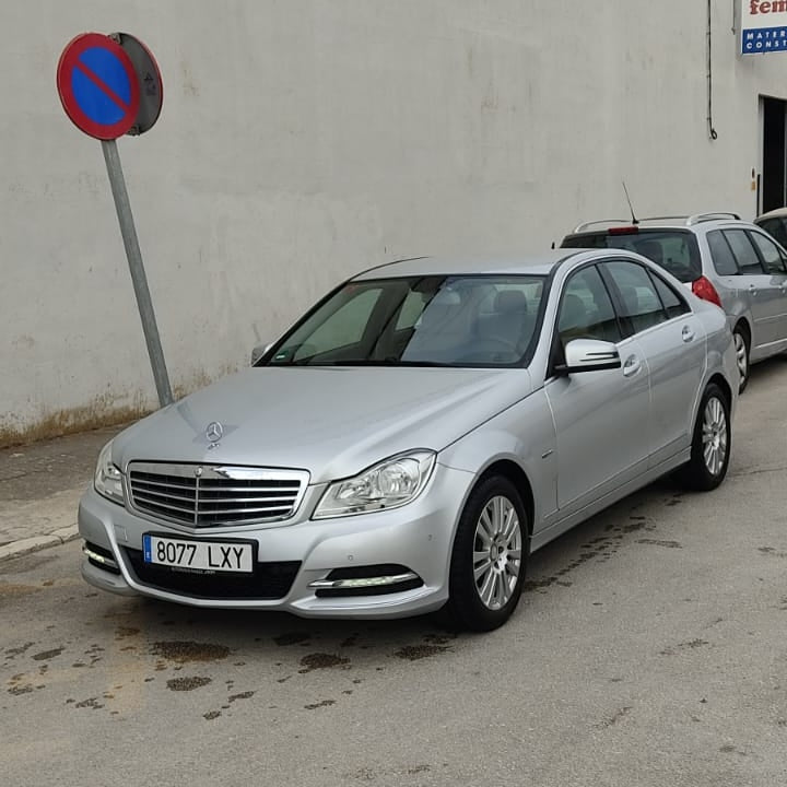 Mercedes Benz clase c180