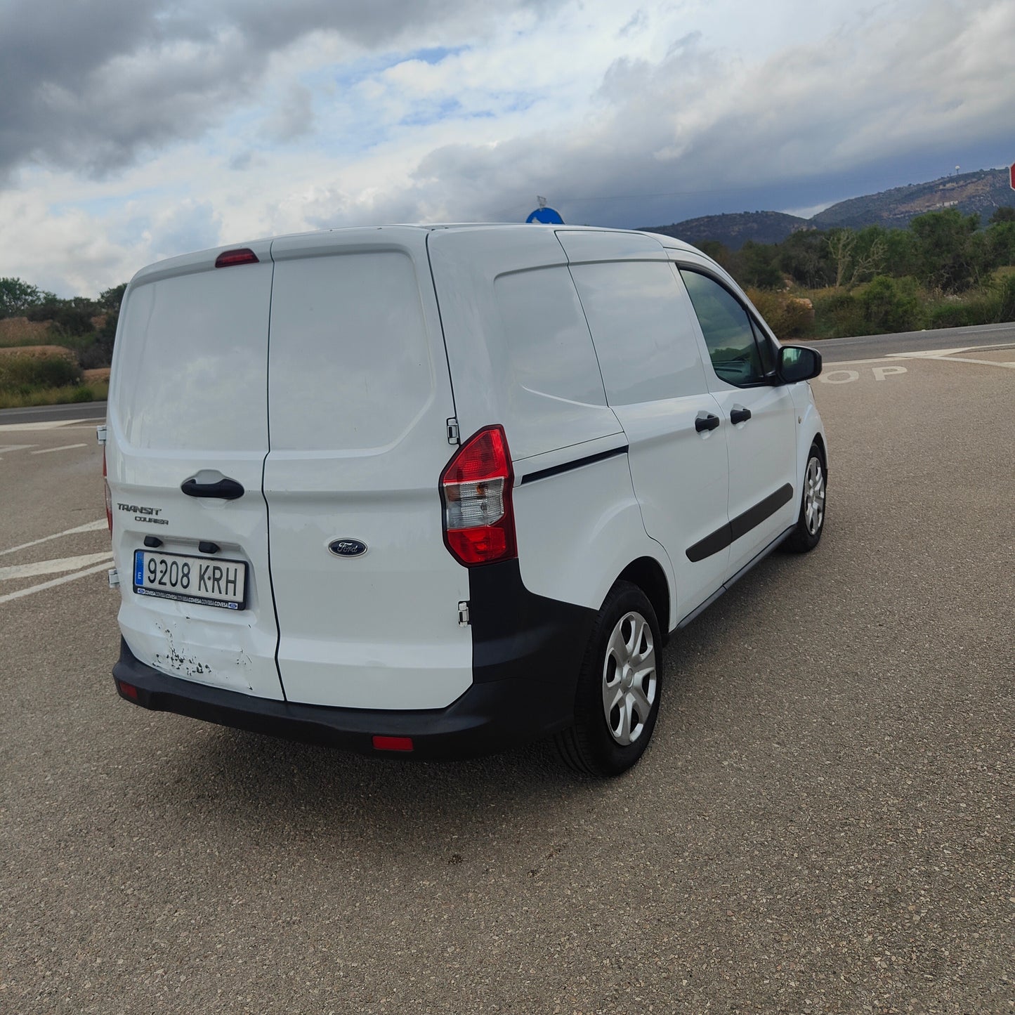 Ford Transit courier