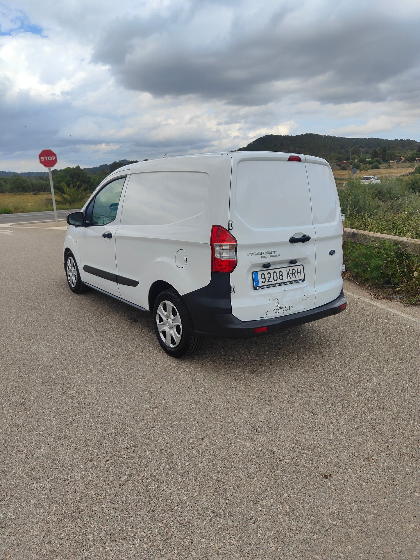 Ford Transit courier