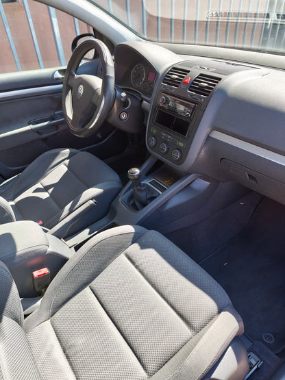 Volkswagen Golf 1.6