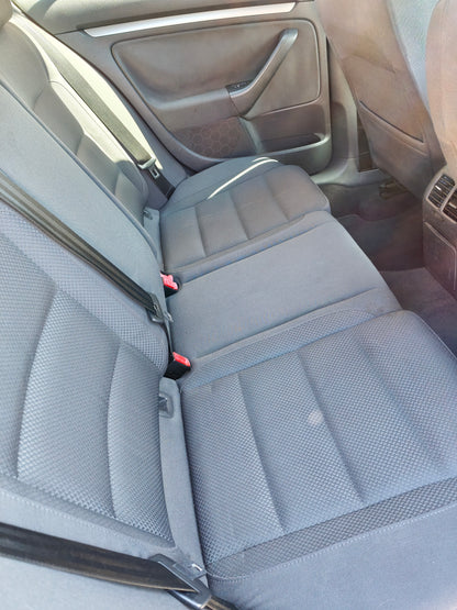 Volkswagen Golf 1.6