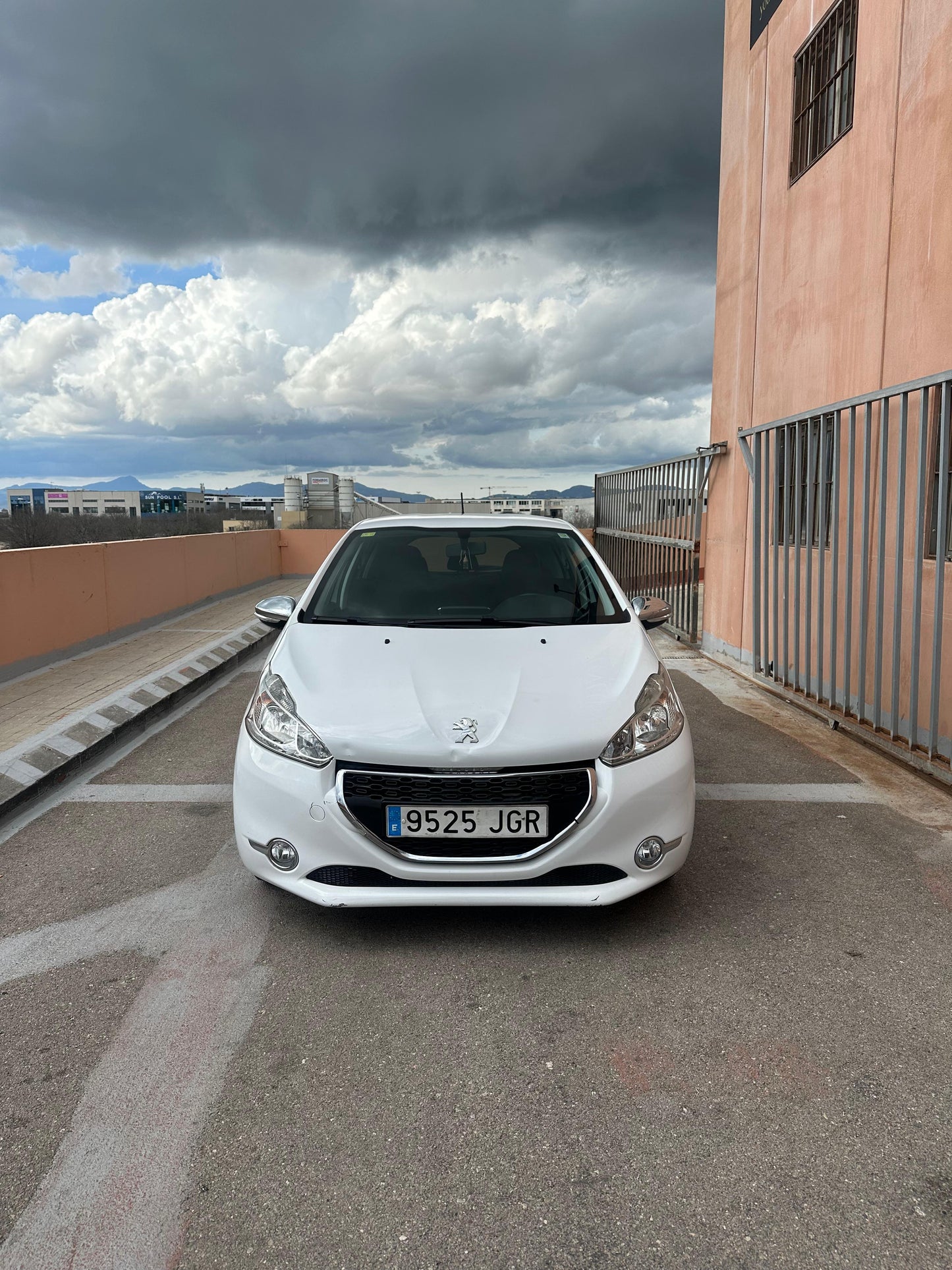 Peugeot 208 1.4hdi