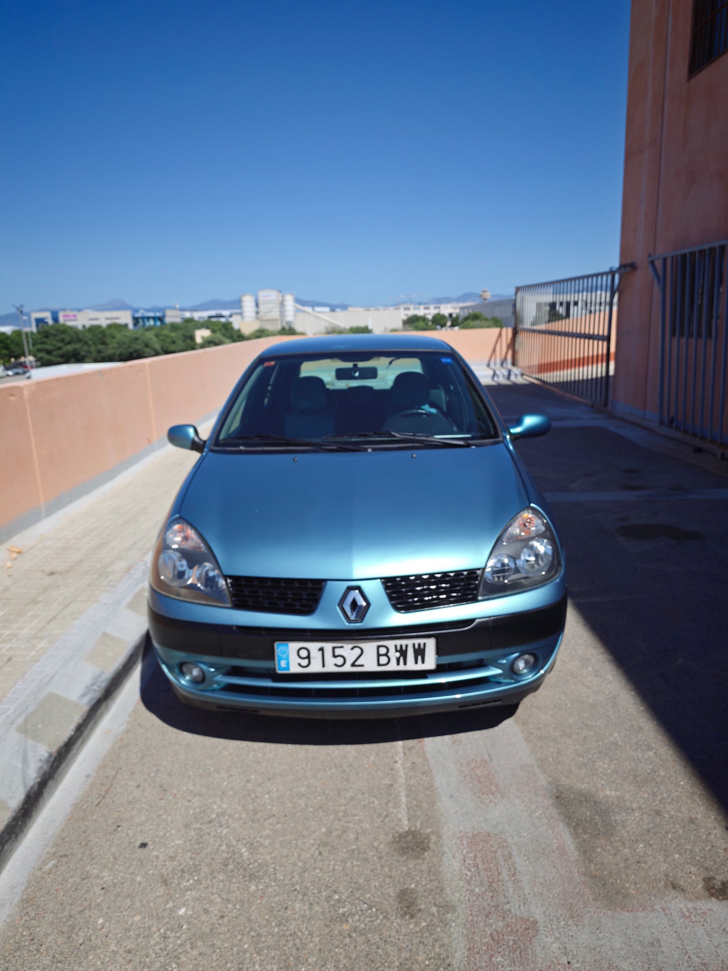 Renault Clio 1.4 16v