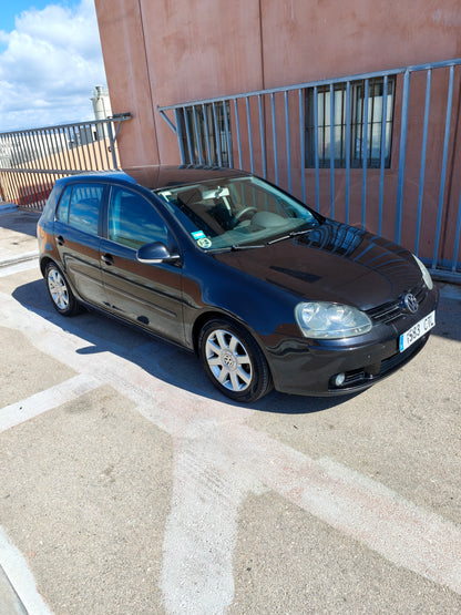 Volkswagen Golf 1.6