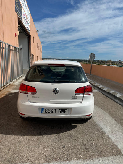 Volkswagen Golf 1.6 TDI