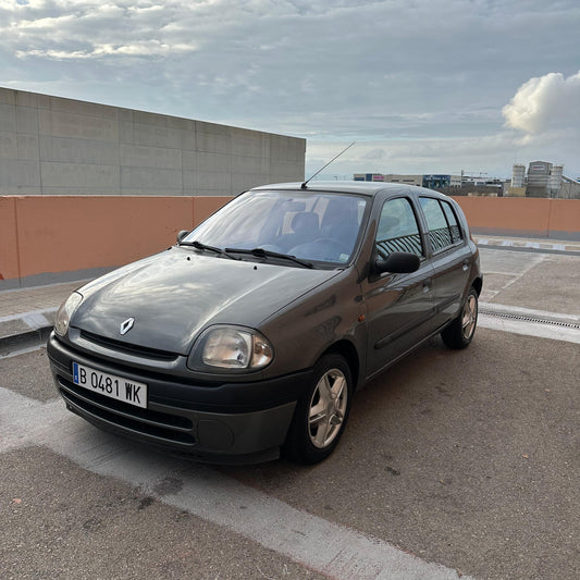 Renault Clio 1.9