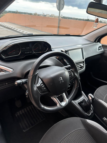 Peugeot 208 1.4hdi