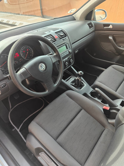 Volkswagen golf 5